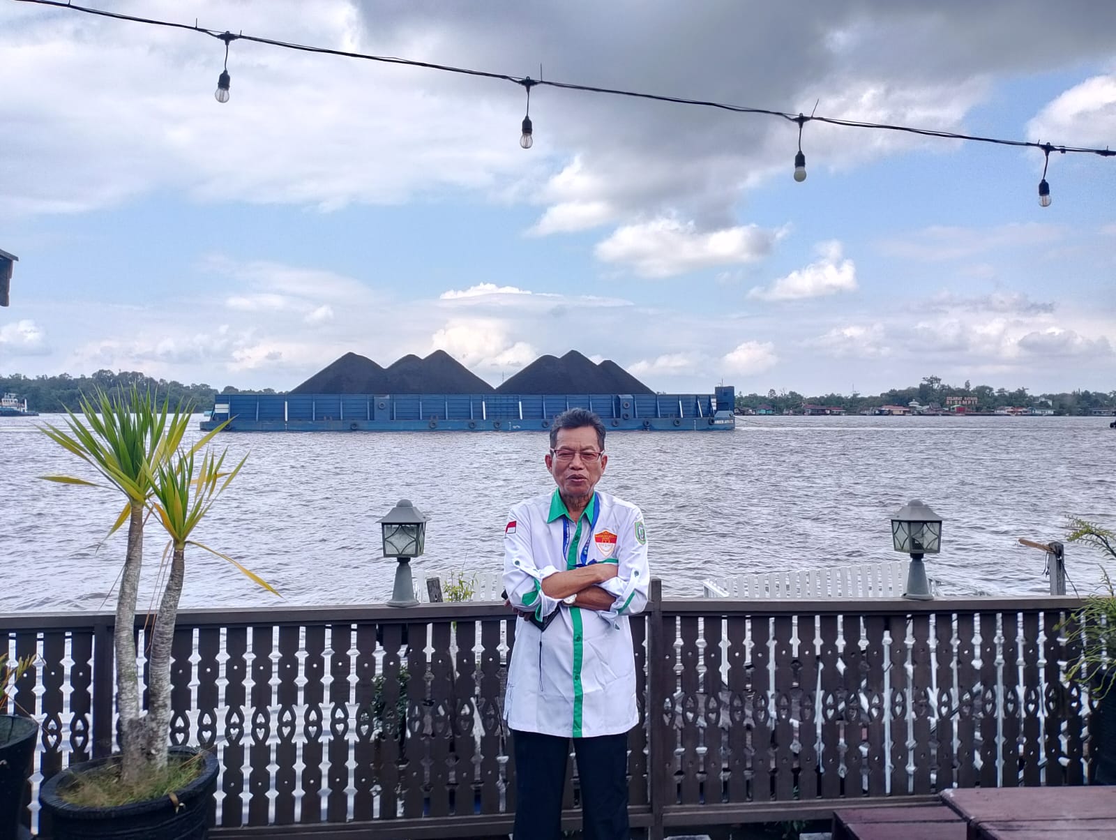 Mantan Kadishub Kotim Bebas dari Dakwaan Korupsi Parkir PPM Sampit, Dan akan Tuntut Balik.