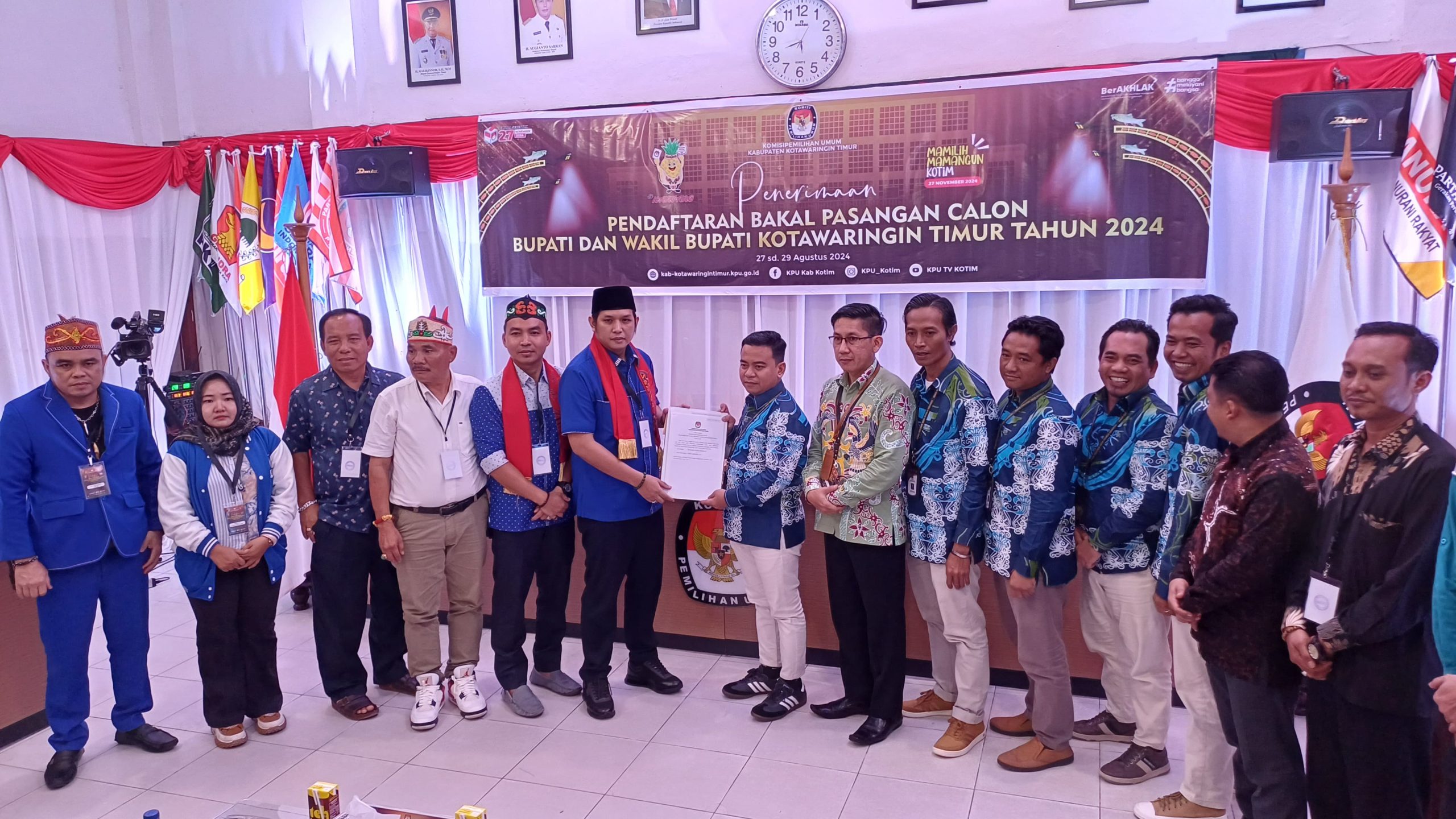 Rudini Darwan Ali dan Paisal Damarsing Resmi Daftar sebagai Pasangan Calon Bupati dan Wakil Bupati Kotim 2024.