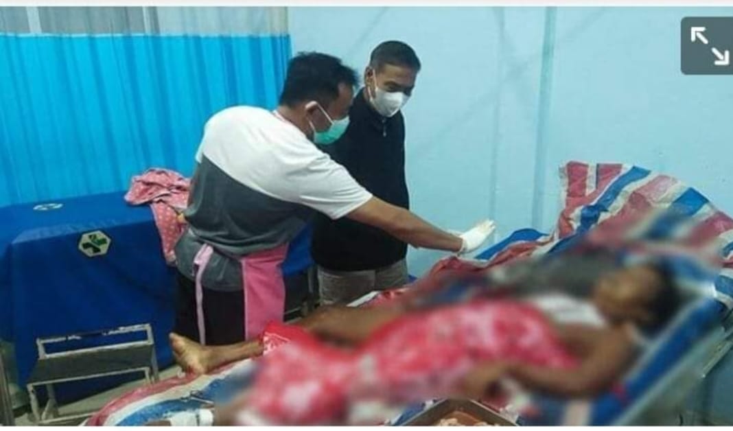 Anak Kandung di Sanggau Tega Aniaya Kedua Orang Tuanya Dengan Parang dan Keris,Kondisi Pasien Kritis di RS