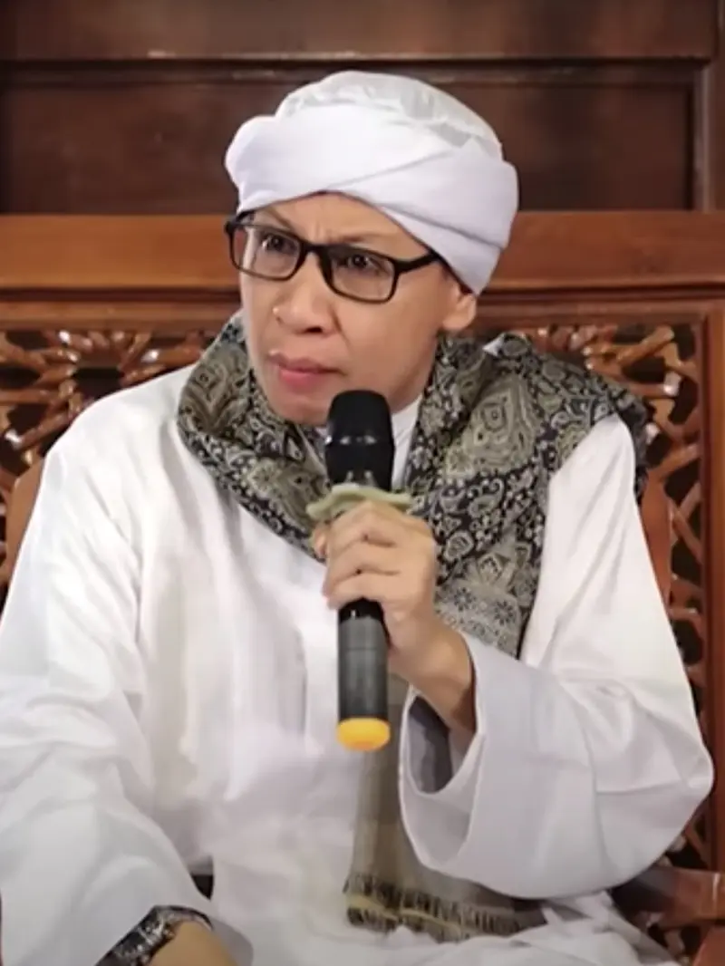 Mau Didatangi Rezeki Bertubi-tubi? Lakukan Amalan Ini setelah Sholat Subuh Kata Buya Yahya