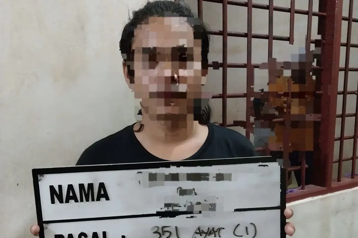 Akibat HP menggunakan kata sandi suami aniaya istri.