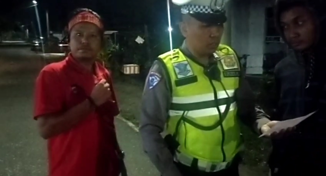 Tantara Lawung Adat Mandau Telawang Berpartisipasi Bersama Satlantas Berantas Balap Liar