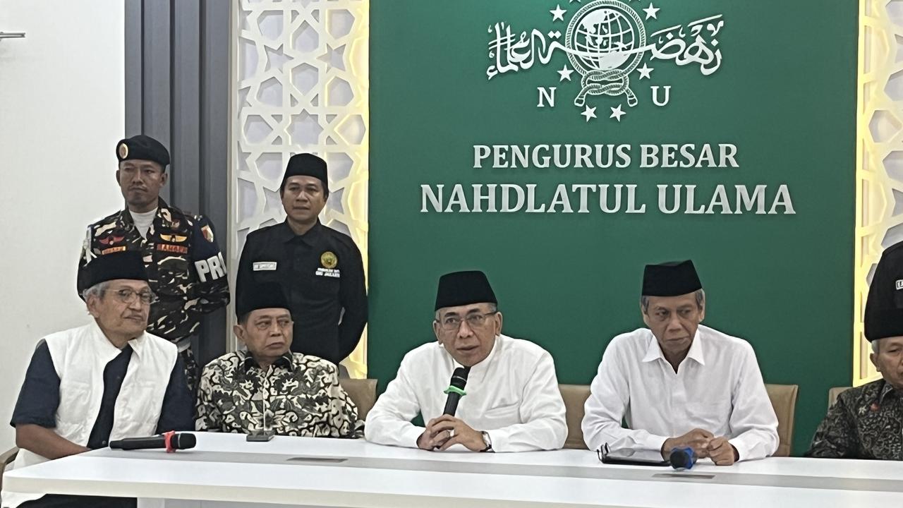 Gus Yahya Temui Kiai Sepuh Bahas Kisruh PBNU