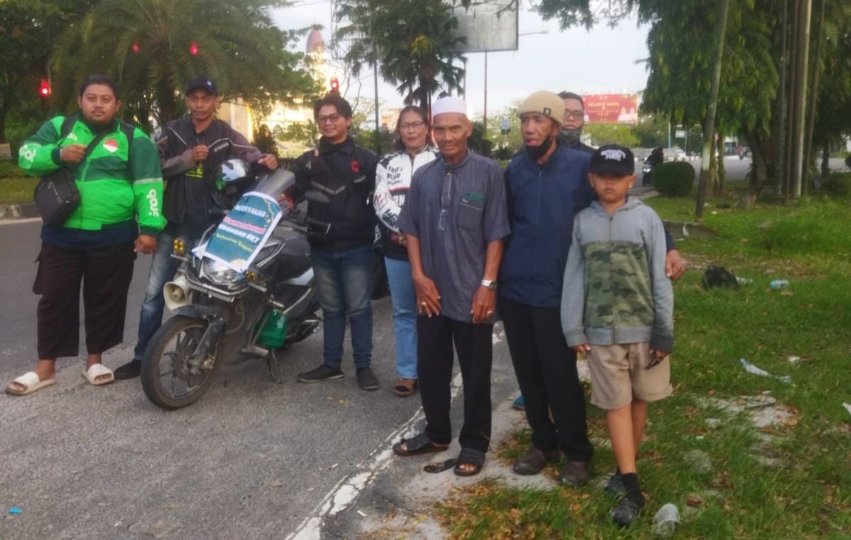 Jiwa Relawan HKT Melayang Tinggi: Berangkat ke Sekumpul, Doa dan Cinta untuk Sang Wali Allah