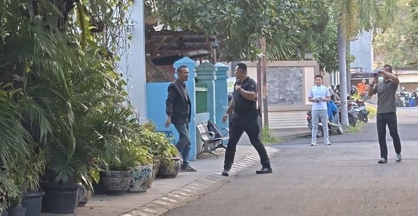 Rismon Sianipar Temui Jokowi di Solo Usai Ajukan RJ