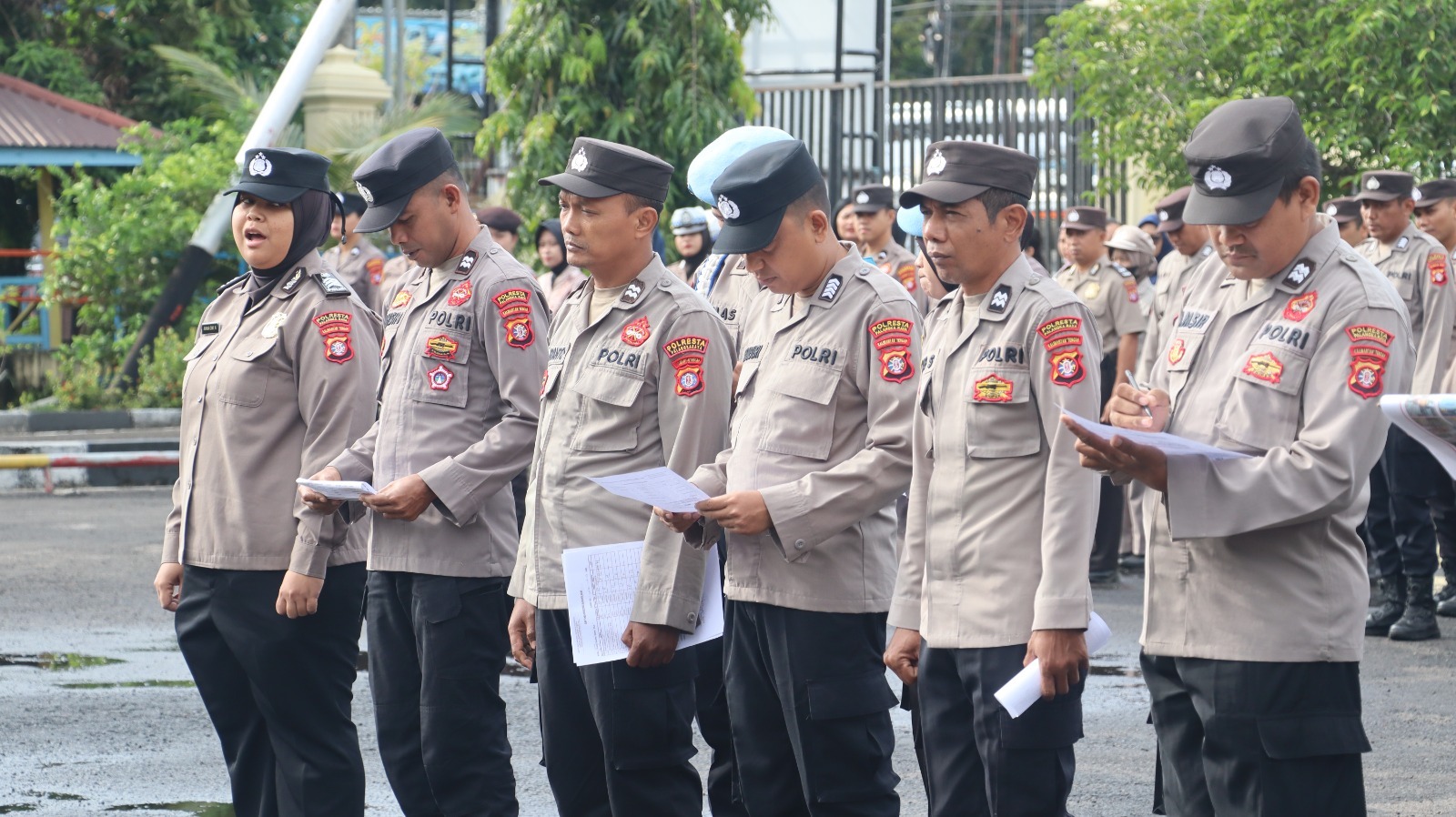 Saat Apel Pagi, Personel Polresta Palangka Raya Ditegaskan Jauhi Narkoba dan Judi Online