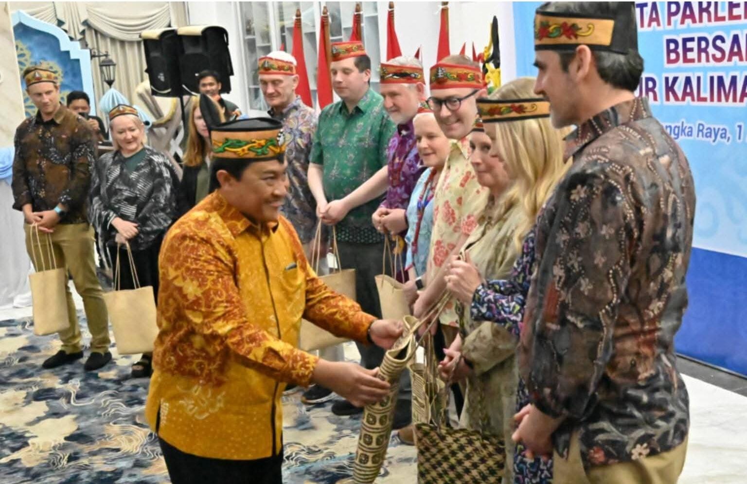 Gubernur Kalteng Sambut Delegasi Parlemen Inggris, Perkuat Kerja Sama Global untuk Pelestarian Lingkungan