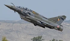 Pulang Latihan Malam, Jet Tempur Mirage 2000D Jatuh di Hutan Prancis
