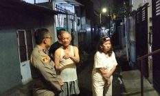 POLSEK TAMBORA RESPONS CEPAT ADUAN WARGA, CEGAH KERIBUTAN KELUARGA DI PEKOJAN