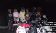Anak Muda Nongkrong Larut Malam di Banjarmasin di Datangi Polisi dan Diberi Pembinaan