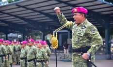 PANGKORMAR PERKUAT KEMANDIRIAN LOGISTIK DAN MOBILITAS PASUKAN MELALUI PENYERAHAN KENDARAAN OPERASIONAL